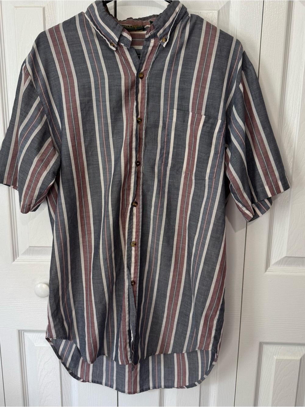 Vintage Men's Short Sleeve Button-Up Stripe Shirt - Slate Gray & Burgundy